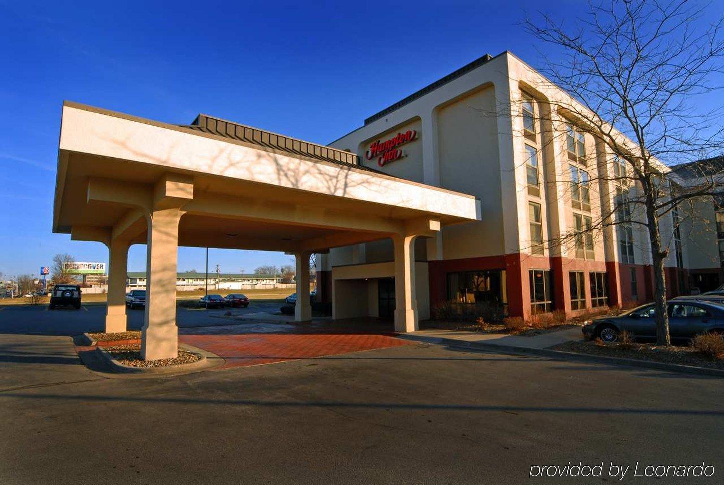 Hampton Inn Des Moines-Airport Exteriör bild